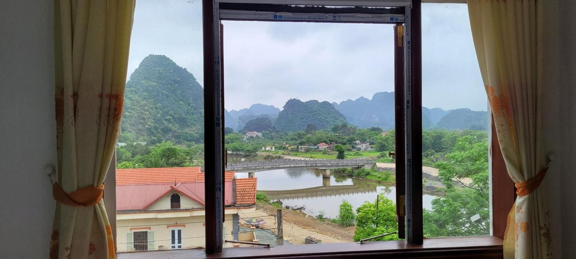 Thap Tam Royal Hotel นิญบิ่ญ ภายนอก รูปภาพ