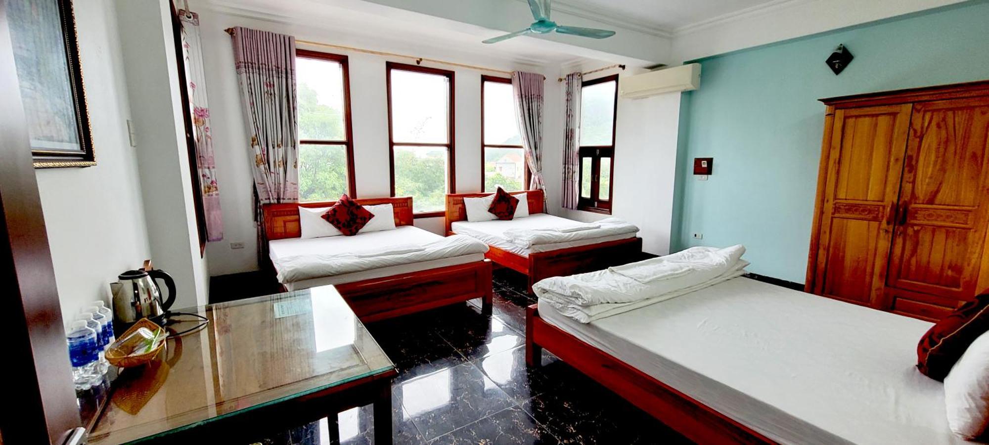Thap Tam Royal Hotel นิญบิ่ญ ภายนอก รูปภาพ