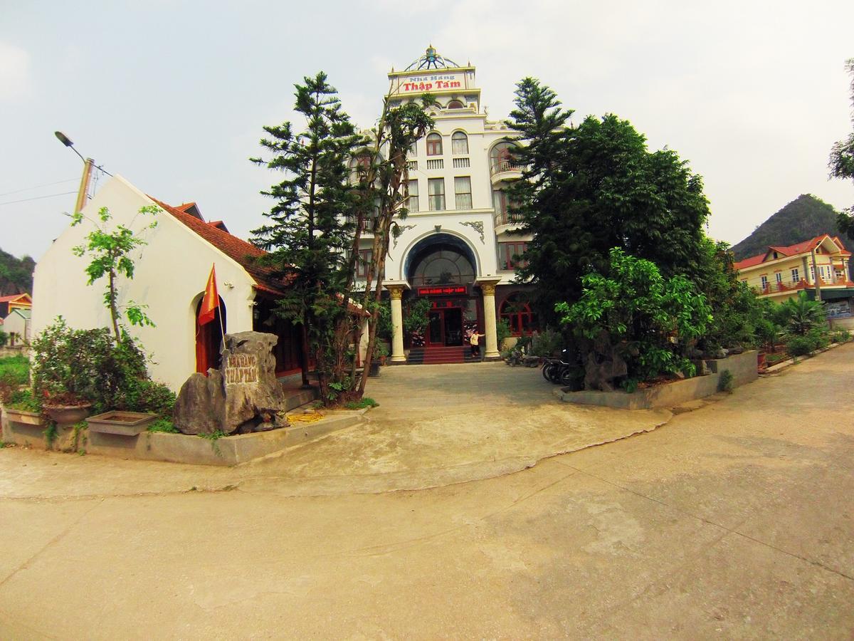 Thap Tam Royal Hotel นิญบิ่ญ ภายนอก รูปภาพ